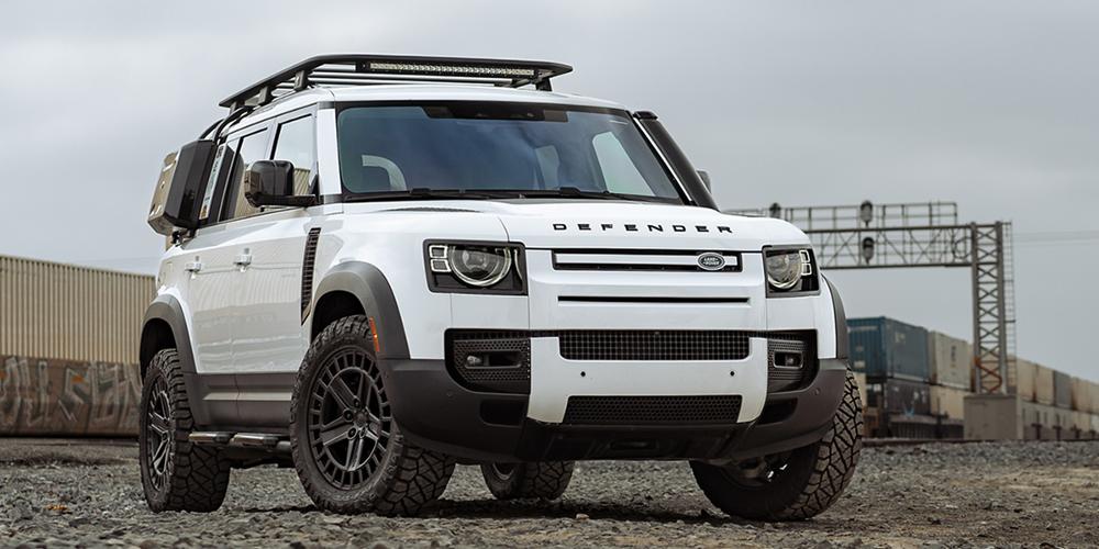 Land Rover Defender Black Rhino Alston